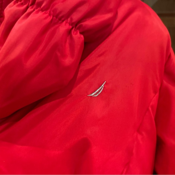 Red Nautica Down-Filled Nylon Winter Jacket with Full Zip and Button Closure - Picture 5 of 7